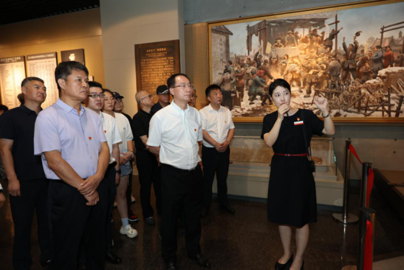 图片18 图片18